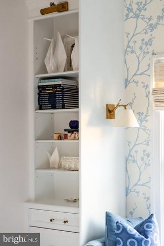 4841 KEMBLE PL NW, Washington, DC 20007