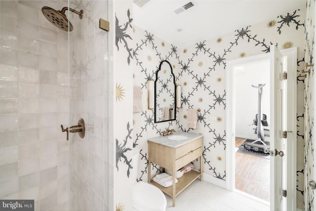 4841 KEMBLE PL NW, Washington, DC 20007