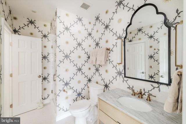 4841 KEMBLE PL NW, Washington, DC 20007