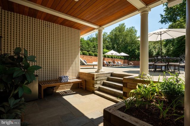4841 KEMBLE PL NW, Washington, DC 20007