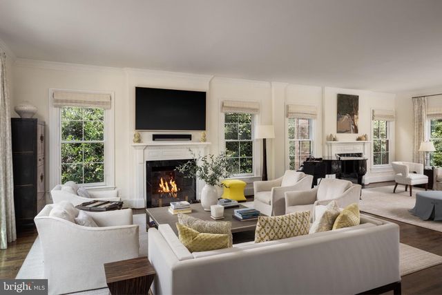 4841 KEMBLE PL NW, Washington, DC 20007