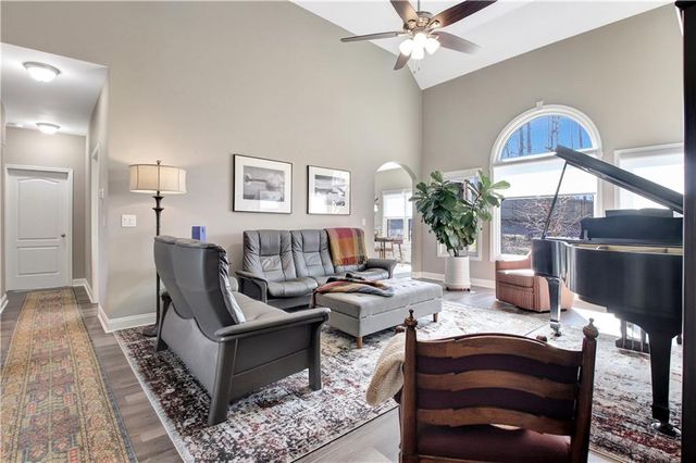 12 Smokey Ridge Court, Newnan, GA 30263