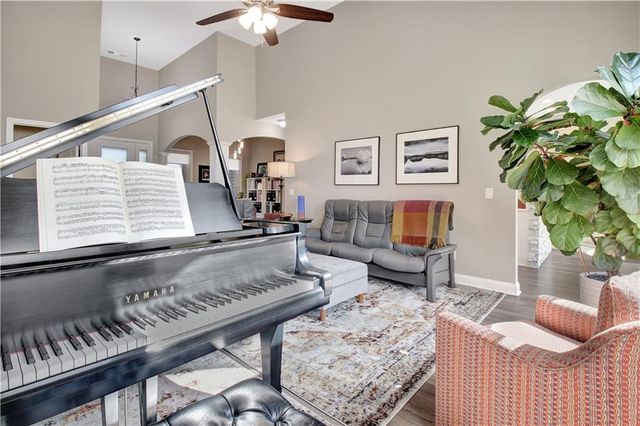 12 Smokey Ridge Court, Newnan, GA 30263