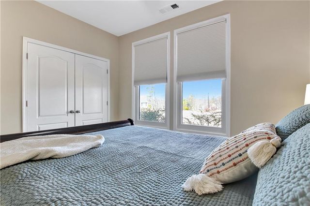 12 Smokey Ridge Court, Newnan, GA 30263