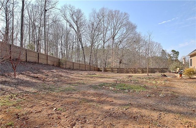 12 Smokey Ridge Court, Newnan, GA 30263