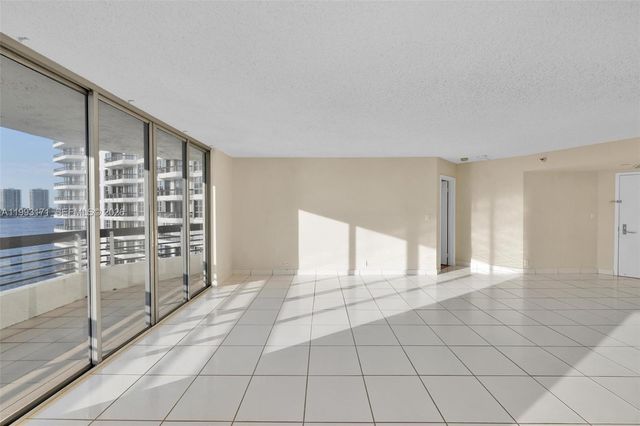 3530 Mystic Pointe Dr 710, Aventura, FL 33180