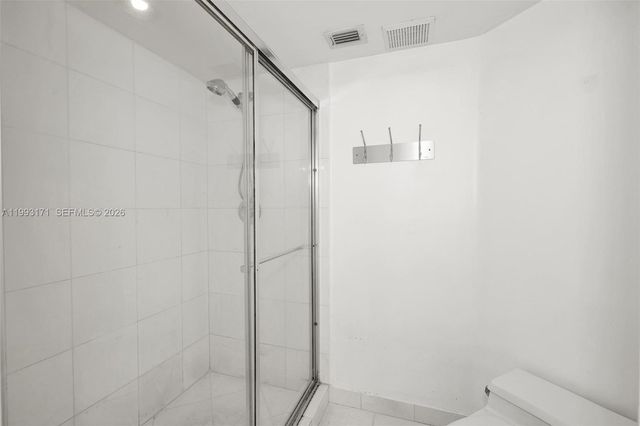 3530 Mystic Pointe Dr 710, Aventura, FL 33180