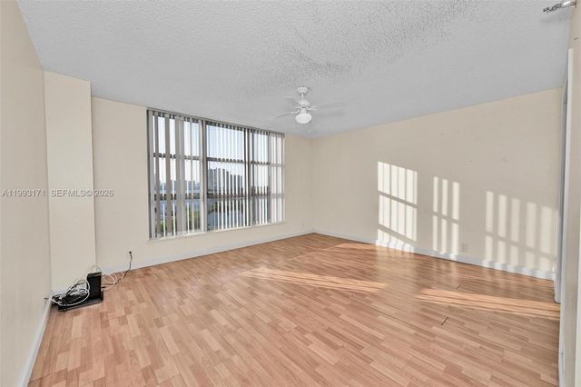 3530 Mystic Pointe Dr 710, Aventura, FL 33180