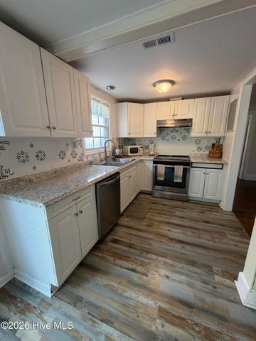 228 Fulcher Landing Road, Sneads Ferry, NC 28460
