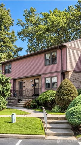 71 Highview Drive, Woodbridge Proper, NJ 07095