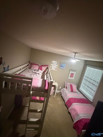 100 Old Bridle Way, Owens Cross Roads, AL 35763