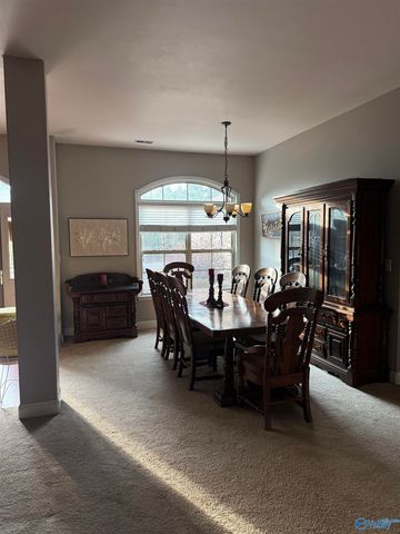 100 Old Bridle Way, Owens Cross Roads, AL 35763