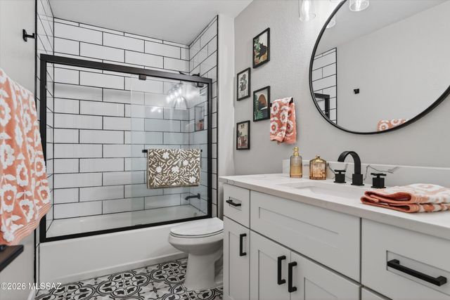 12333 N Brightridge Drive, Oro Valley, AZ 85755