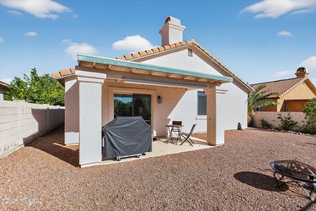 12333 N Brightridge Drive, Oro Valley, AZ 85755