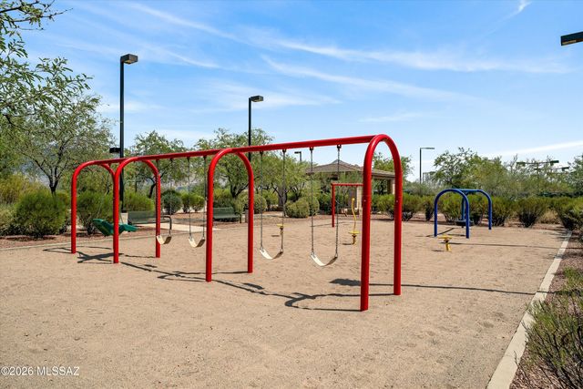 12333 N Brightridge Drive, Oro Valley, AZ 85755