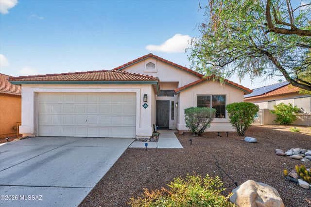 12333 N Brightridge Drive, Oro Valley, AZ 85755