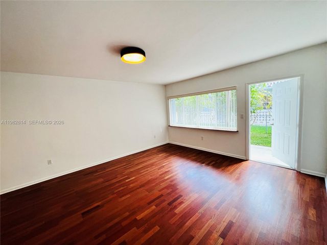 2033 Calais Dr 8, Miami Beach, FL 33141