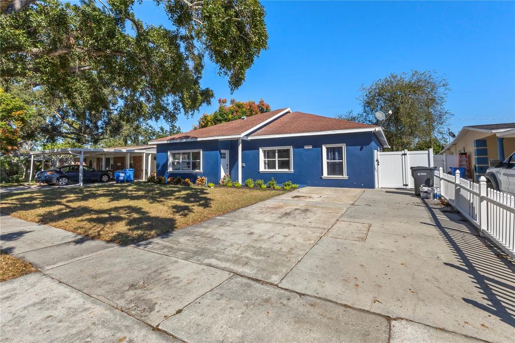 Image 2 of property listing at 6023 SANTA MONICA DRIVE, Tampa, FL 33615