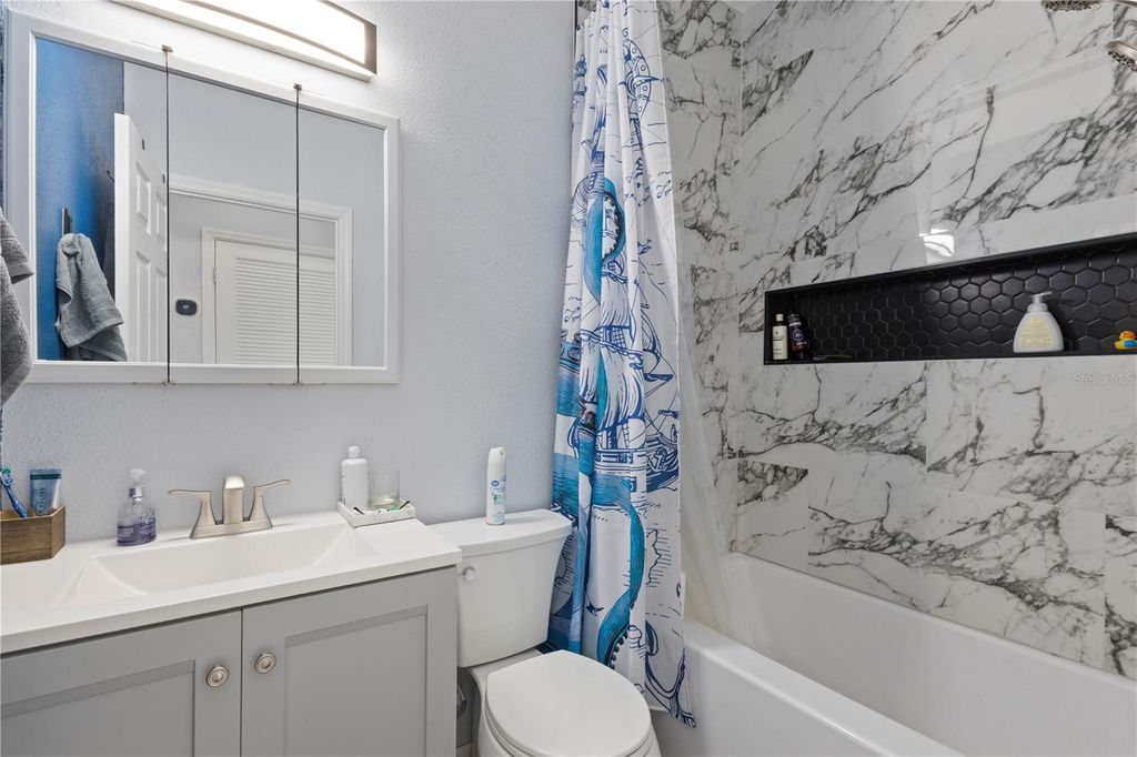 Image 17 of property listing at 6023 SANTA MONICA DRIVE, Tampa, FL 33615