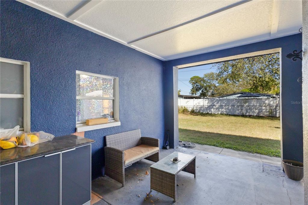 Image 24 of property listing at 6023 SANTA MONICA DRIVE, Tampa, FL 33615