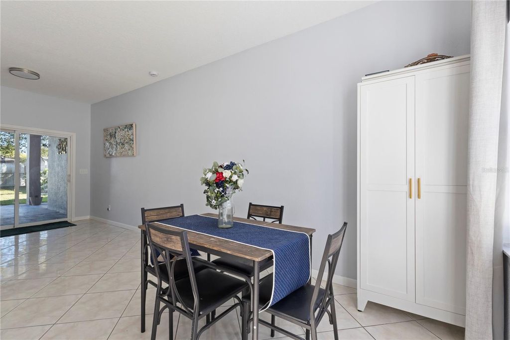 Image 10 of property listing at 6023 SANTA MONICA DRIVE, Tampa, FL 33615