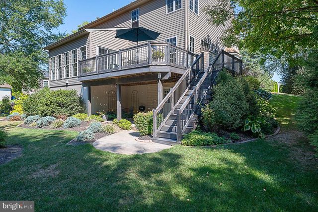 902 COLONIAL CT, Coatesville, PA 19320