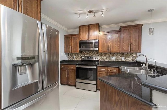 103 S 48th Lane 3, Mcallen, TX 78501