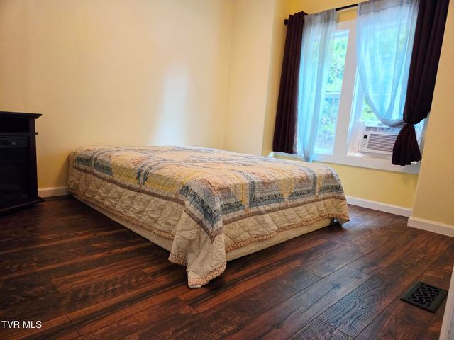 150 Wellman Road, Elizabethton, TN 37643