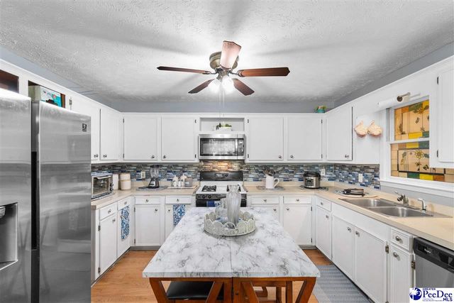 634 Stoneybrook Terrace, Florence, SC 29501