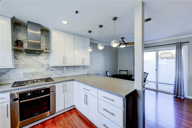 260 Victoria Street 5, Costa Mesa, CA 92627