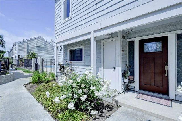 260 Victoria Street 5, Costa Mesa, CA 92627