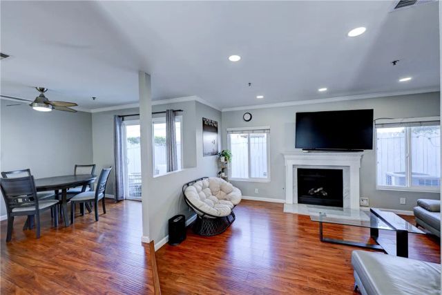 260 Victoria Street 5, Costa Mesa, CA 92627