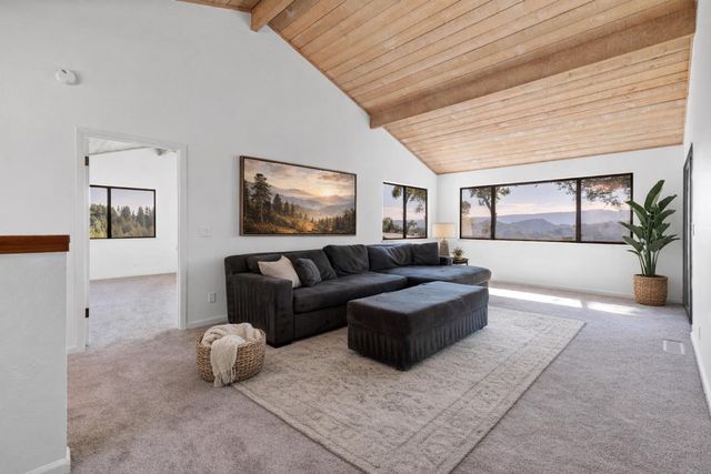 25435 Hutchinson Road, Los Gatos, CA 95033