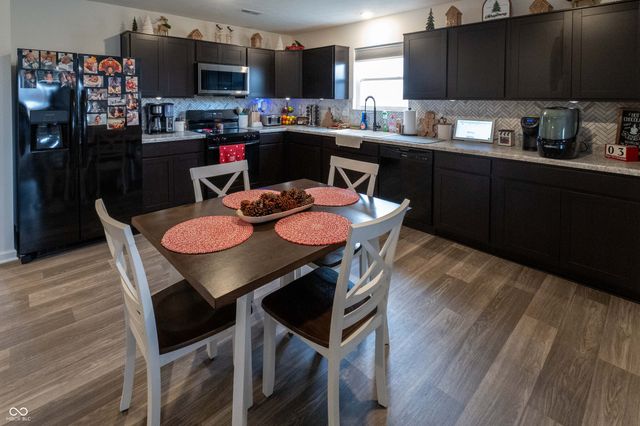 1195 Andromeda Drive, Franklin, IN 46131