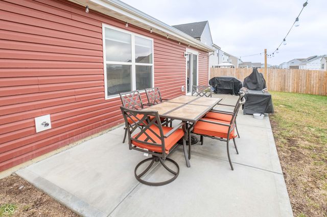 1195 Andromeda Drive, Franklin, IN 46131