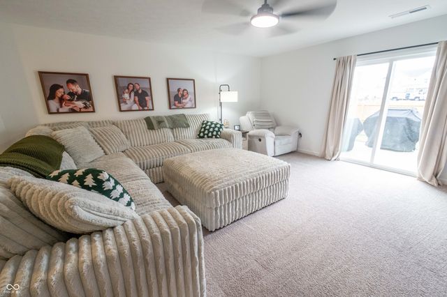 1195 Andromeda Drive, Franklin, IN 46131