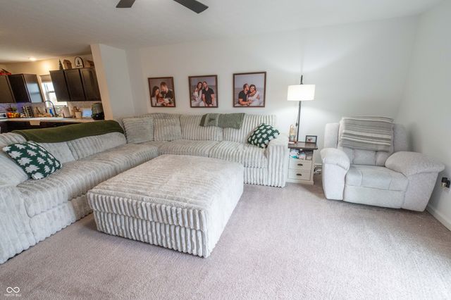 1195 Andromeda Drive, Franklin, IN 46131