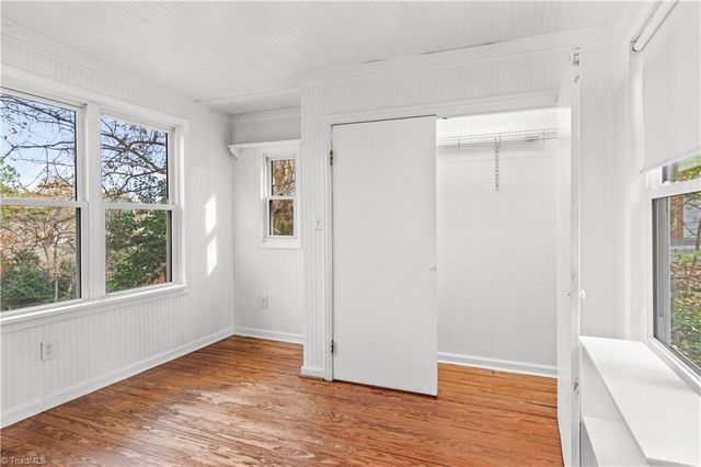 415 S Poplar Street, Winston-salem, NC 27101