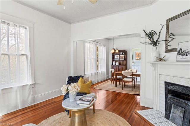 415 S Poplar Street, Winston-salem, NC 27101