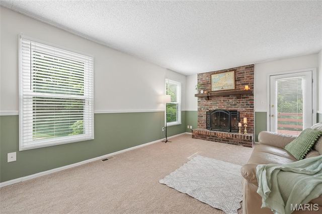 3024 Autumn Lakes Court, Maryland Heights, MO 63043