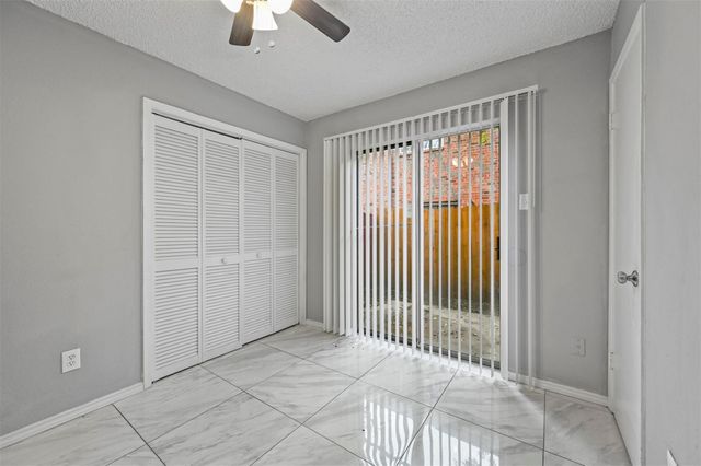 3034 Tudor Lane A, Irving, TX 75060