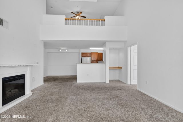 8550 TOUCHTON Road 537, Jacksonville, FL 32216
