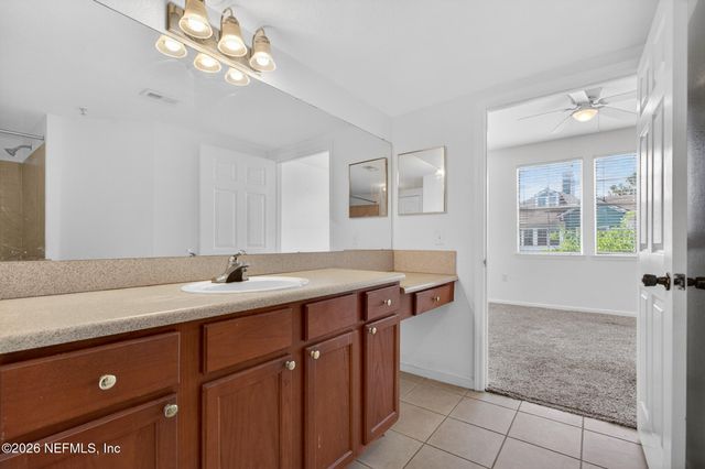 8550 TOUCHTON Road 537, Jacksonville, FL 32216