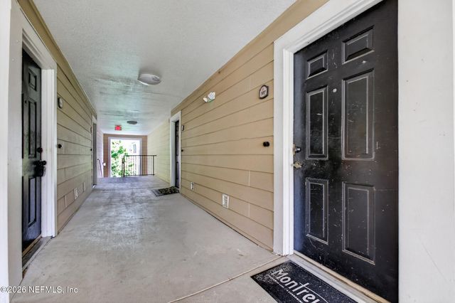 8550 TOUCHTON Road 537, Jacksonville, FL 32216
