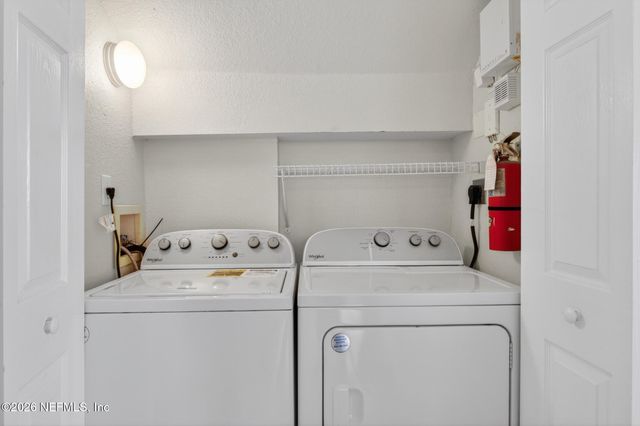 8550 TOUCHTON Road 537, Jacksonville, FL 32216