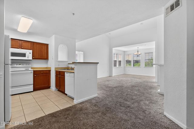 8550 TOUCHTON Road 537, Jacksonville, FL 32216