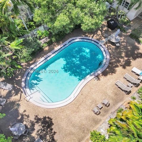 1231 SE 1st St 12, Fort Lauderdale, FL 33301