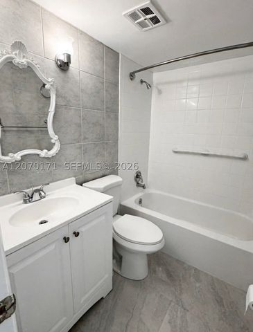 1231 SE 1st St 12, Fort Lauderdale, FL 33301