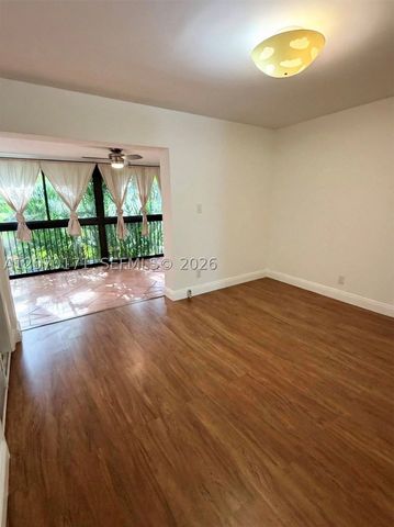 1231 SE 1st St 12, Fort Lauderdale, FL 33301