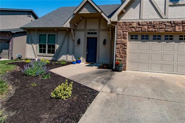 5714 Silverstone Drive, Lawrence, KS 66049